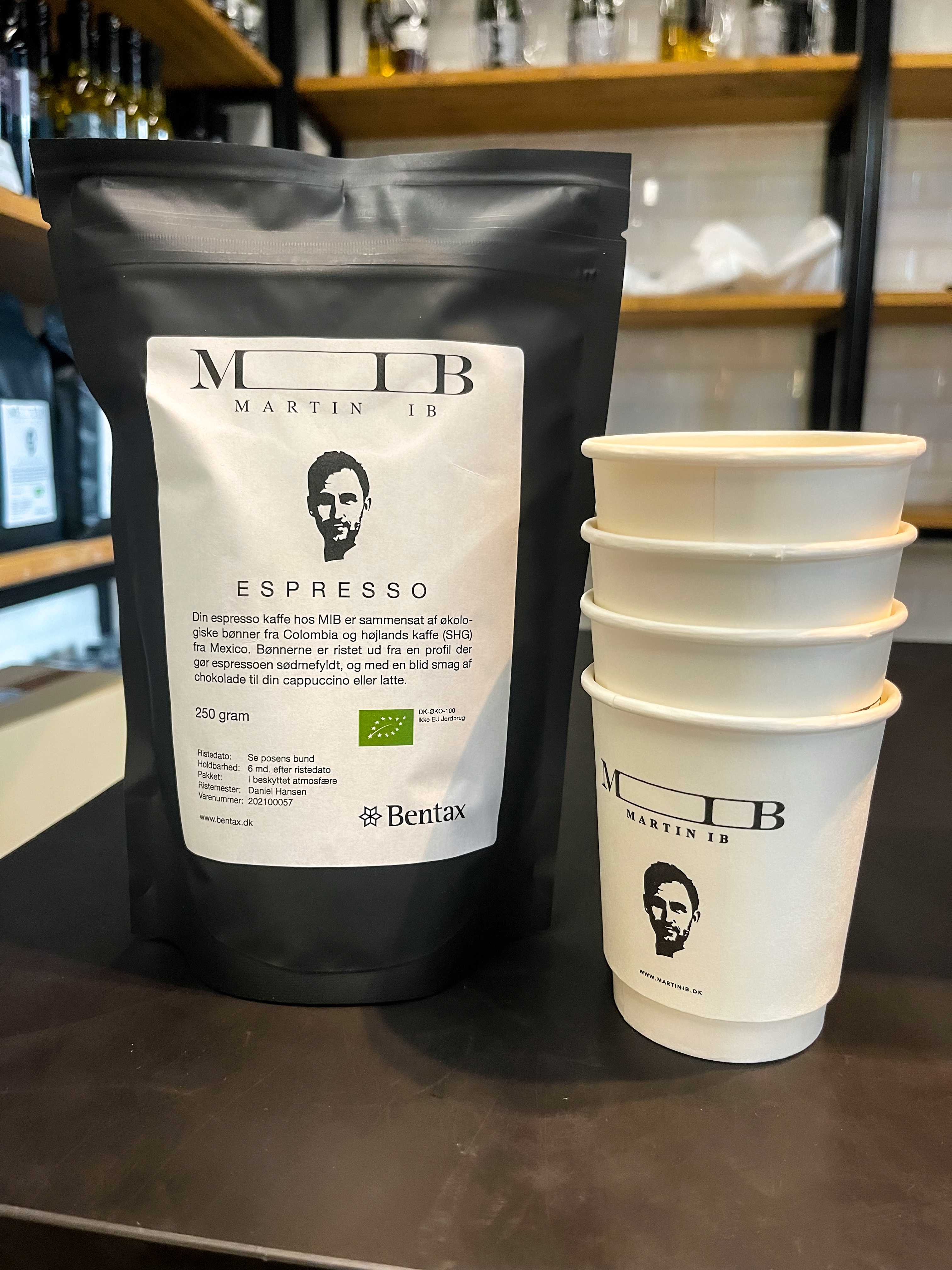 En kaffepose fra MIB i samarbejde med Bnetax