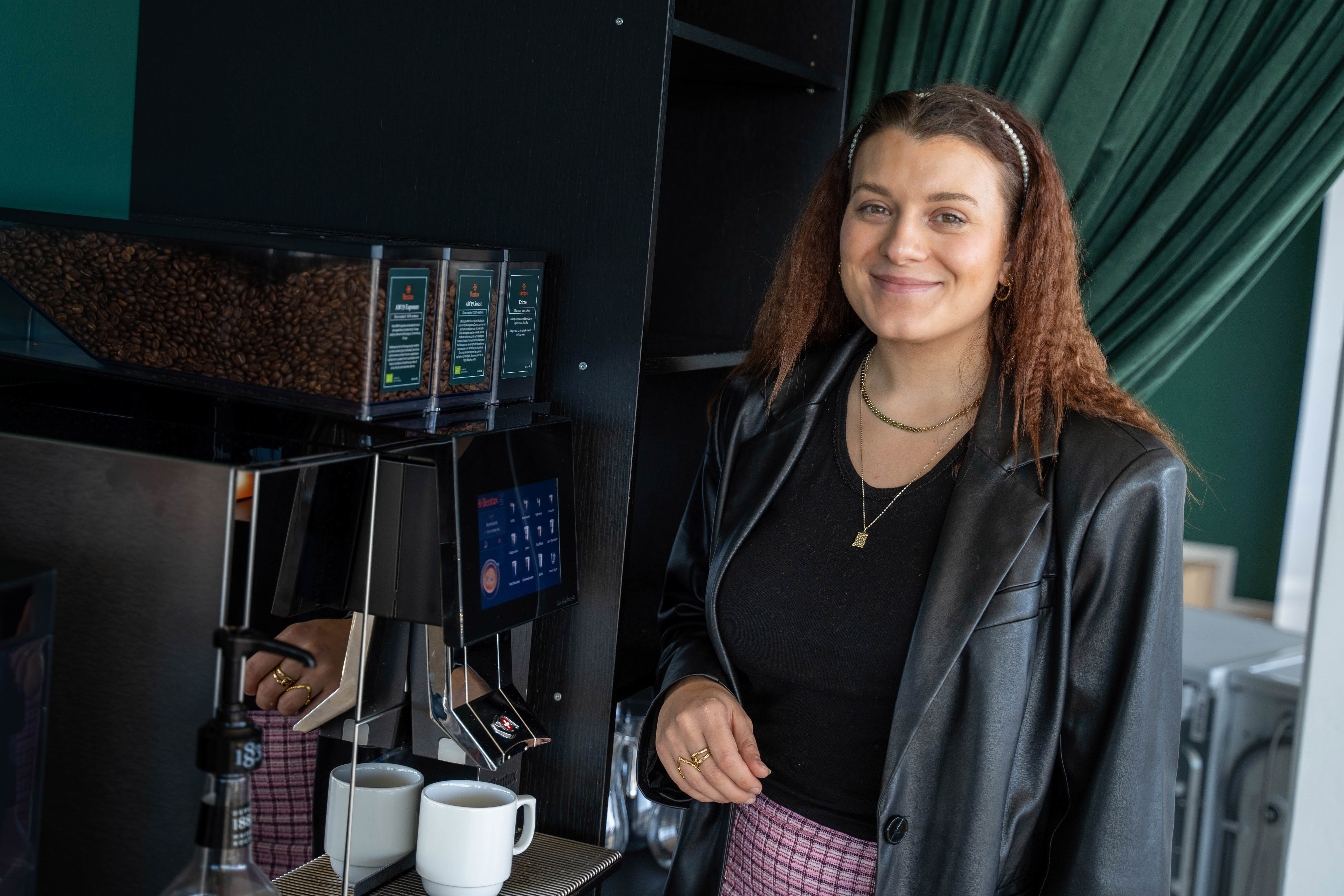 Whiteaway X Bentax (3)