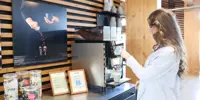 kaffe fra en kaffemaskine